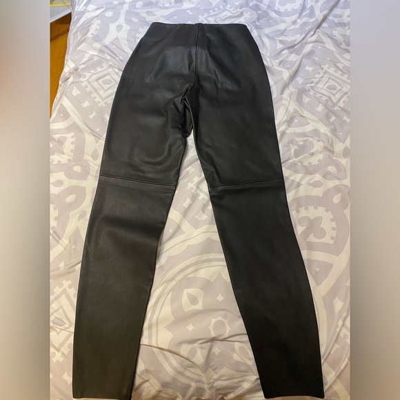 Cute fake leather leggings from Zara - Picture 4 of 4